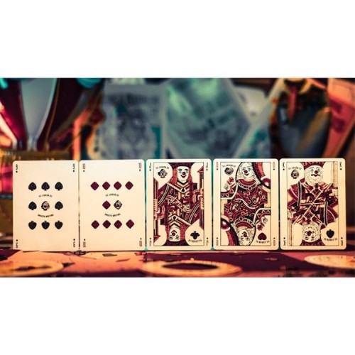 TCC Joker52 Premium Oyun Kağıdı iskambil Kartları Destesi TCC Joker52 Premium Oyun Kağıdı iskambil Kartları Destesi