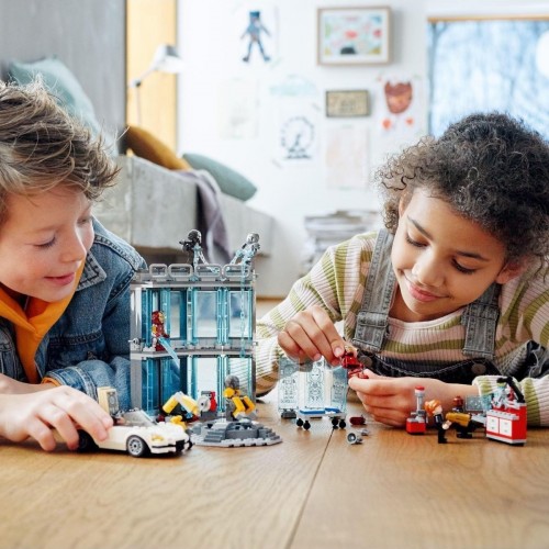 Lego Marvel Iron Man Cephaneliği 76216 (496 Parça) Lego Marvel Iron Man Cephaneliği 76216 (496 Parça)
