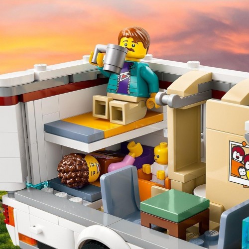 Lego City Tatil Macera Karavanı 60454 (385 Parça) Lego City Tatil Macera Karavanı 60454 (385 Parça)