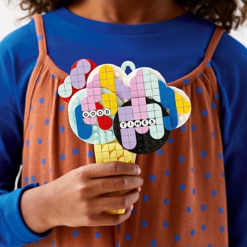 Lego DOTS Yaratıcı Tasarımcı Kutusu 41938 Yapım Seti (779 Parça) Lego DOTS Yaratıcı Tasarımcı Kutusu 41938 Yapım Seti (779 Parça)