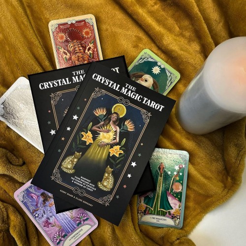The Crystal Magic Tarot Kartları Destesi 78 Kart ve Kılavuz Kitap ile Premium ithal Tarot