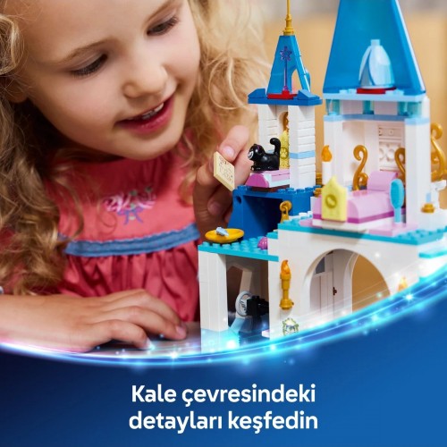 Lego Disney Princess Sindirella’nın Şatosu ve At Arabası 43275 (596 Parça)