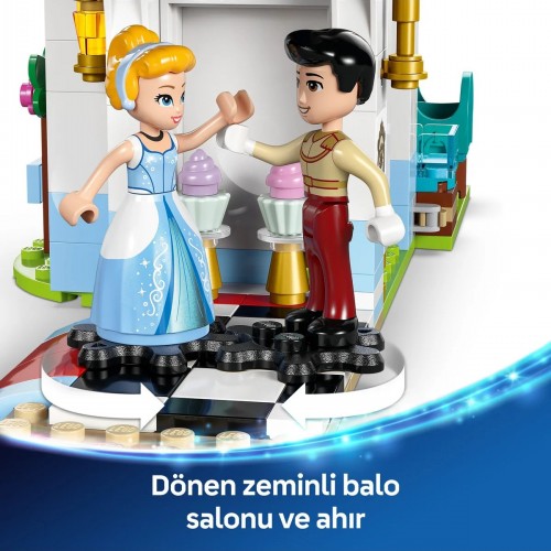 Lego Disney Princess Sindirella’nın Şatosu ve At Arabası 43275 (596 Parça)