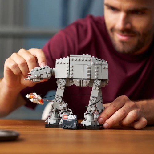 Lego Star Wars: İmparatorun Dönüşü AT-AT 75440 - Yetişkinler için Model Yapım Seti (525 Parça)